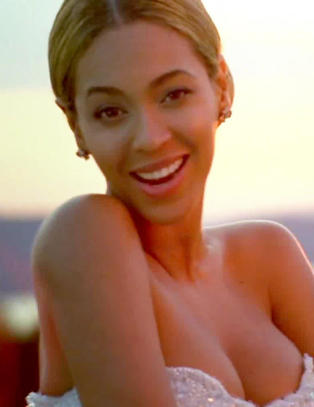 - God morgen, �Atlantis�. Dette er Beyonc�