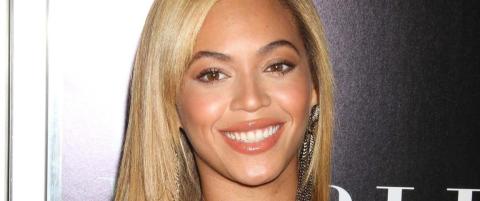 - God morgen, �Atlantis�. Dette er Beyonc�