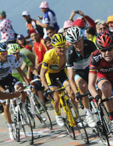 - Evans er favoritt, men Contador slår tilbake