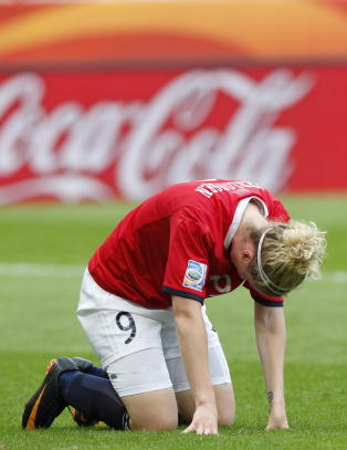 Kvinnefotballen i fritt fall