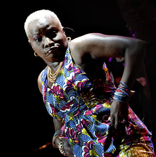 MAMA AFRICA:  Angelique Kidjo hyllet Miriam Makeba. FOTO: LARS EIVIND BONES/DAGBLADET