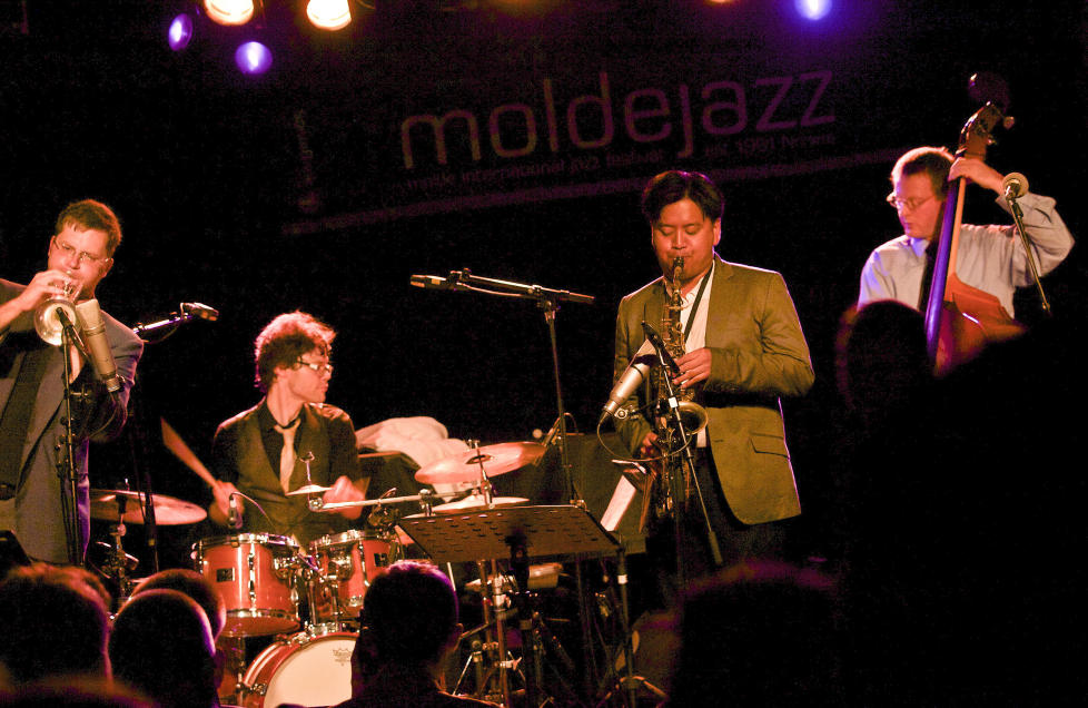 LEKENT BAND:  Mostly Other People Do the Killing i Alexandrakjelleren, Molde. Fra v. Peter Evans, Kevin Shea, Jon Irabagon og Moppa Elliott. FOTO: TERJE MOSNES/DAGBLADET