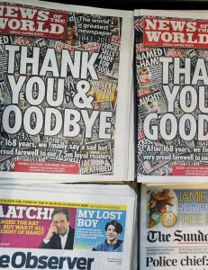 Tidligere News of the World-sjef sparket fra The Sun i dag