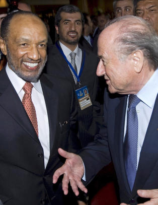 Bin Hammam utestengt på livstid av FIFA