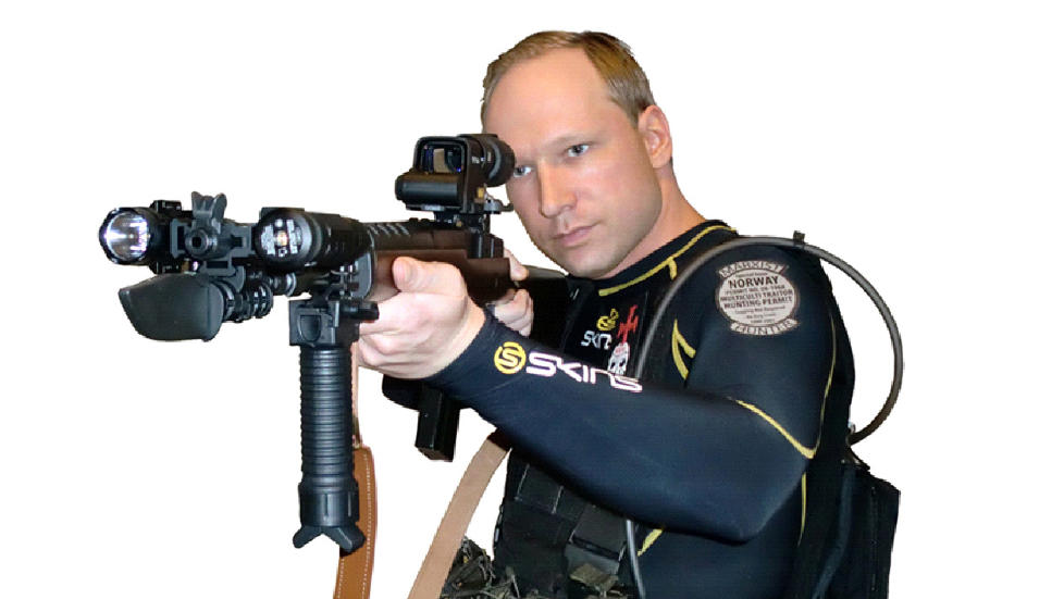 Oslo  20110723.
Anders Behring Breivik slik han fremst�r i manifestet som ble oppdaget l�rdag, dagen etter bomben i Oslo og drapene p� Ut�ya.
Foto: Faksimile fra manifestet / Scanpix