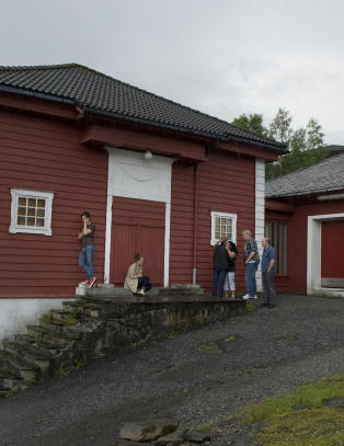 Tore Eikeland (21) og Tarald Mjelde (18) - leder og nestleder i AUF Hordaland - ble drept på Kjærlighetsstien.