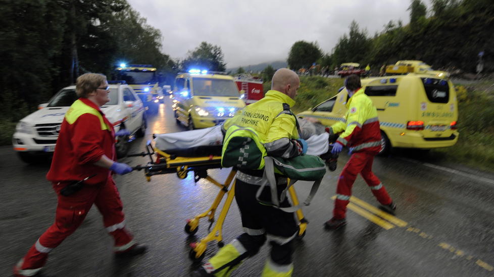  Sjefkirurg Colin Poole, som har behandlet flere av ofrene etter Ut�ya-skytingen, sier skuddskadene ikke likner p� noe han har sett f�r. 
Foto: Morten Edvardsen / Scanpix