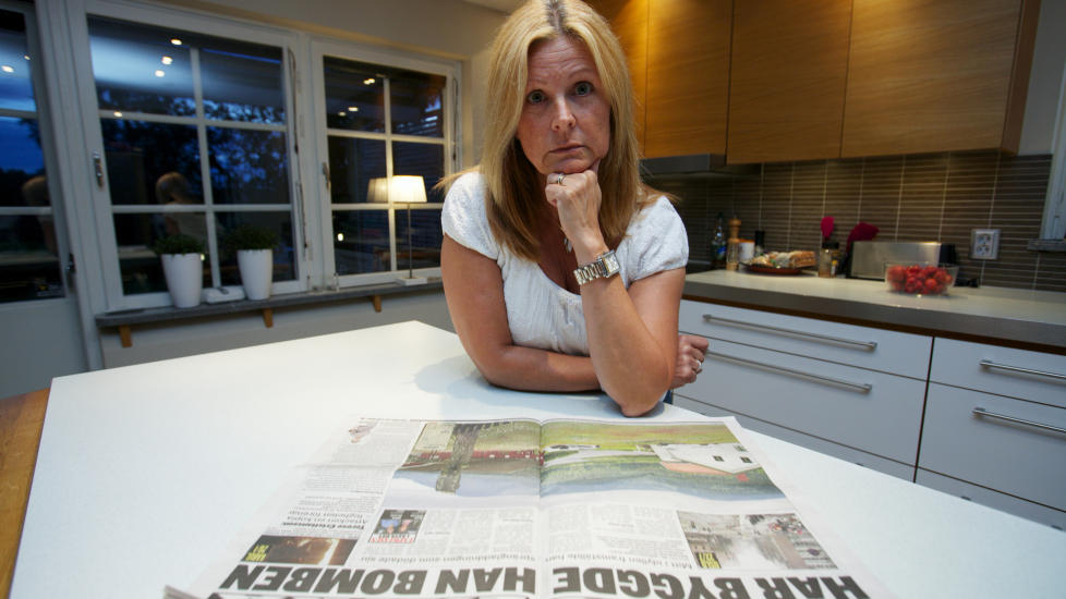 F�LER SEG MEDSKYLDIG: Transportfirmaet Schenker fraktet aluminiumspulver til Anders Behring Breivik. Trafikksjef i firmaet, Agneta Odhe, sier det p� en m�te kjennes som de er medskyldige. Foto: Expressen