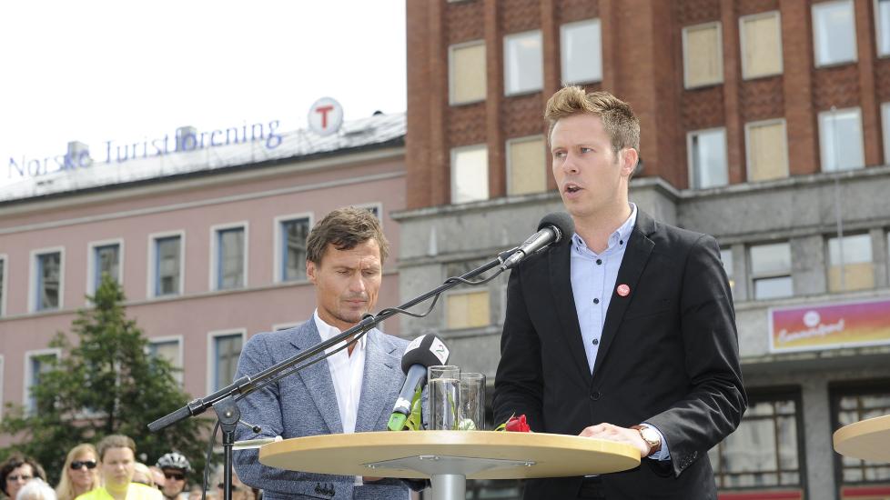 P� Petter Stordalen og AUF-leder Eskil Pedersen og Raymond Johansen. Foto: John Terje Pedersen