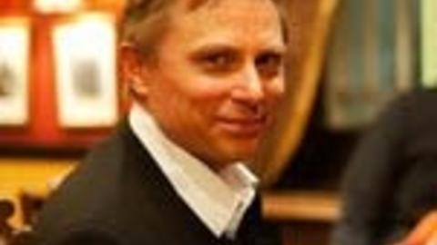OGS� UTPEKT SOM BREIVIKS MENTOR: EDLs finansielle bakmann Alan Lake utpekes av Paul Ray som mentoren som Breivik skriver om i manifestet sitt.