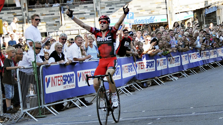 SJETTEPLASS: Alexander Kristoff kom p� sjetteplass. Han kom aldri helt frem i spurten.  Her fra NM tidligere i sommer. Foto: Arild Reidarsen / Scanpix .