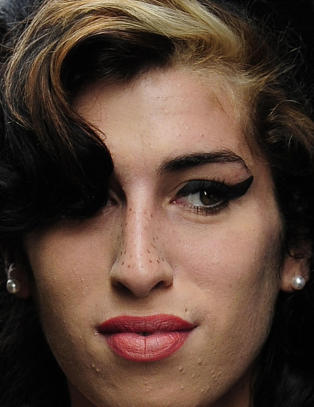 Winehouse ønsket å bli mor