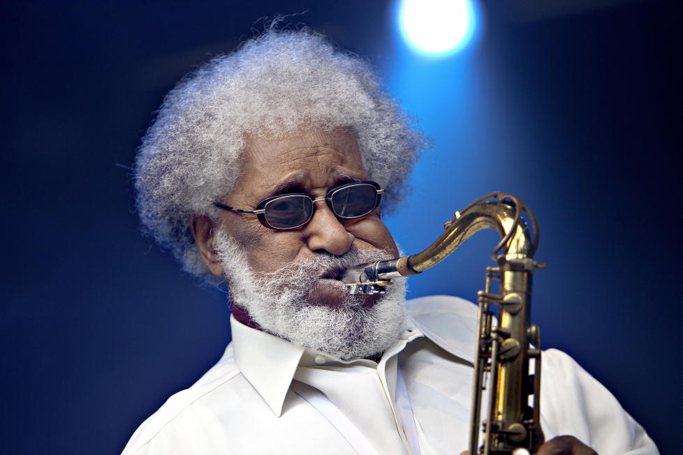 I BOKS: Sonny Rollins &mdash; rett nok i en noe yngre utgave enn her p� Moldejazz i 2010 &mdash; er representert i 25-cdboksen med klassikeren �The Bridge� fra 1962. FOTO: LARS EIVIND BONES/DAGBLADET