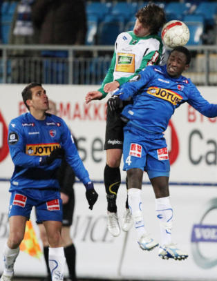 Fem seire p� rad for Sandefjord
