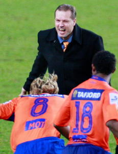 - Vi m� ha flaks en gang til