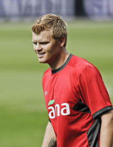 N� kan Riise le av Fulham-fansens erting