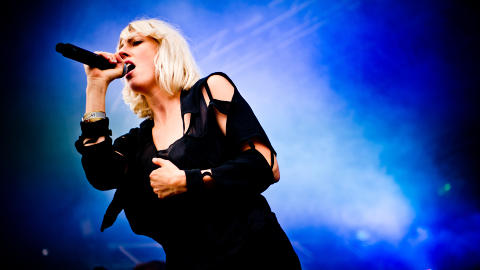 SVENSK: Veronica Maggio ble omtalt f�r konserten som partysvenske.
Foto: H�kon Eikesdal
