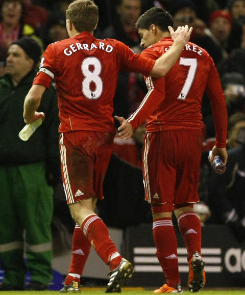 LIGAENS BESTE SPILLER? Begge disse to karene nevnes av andre lags fans. Foto: AP/Tim Hales