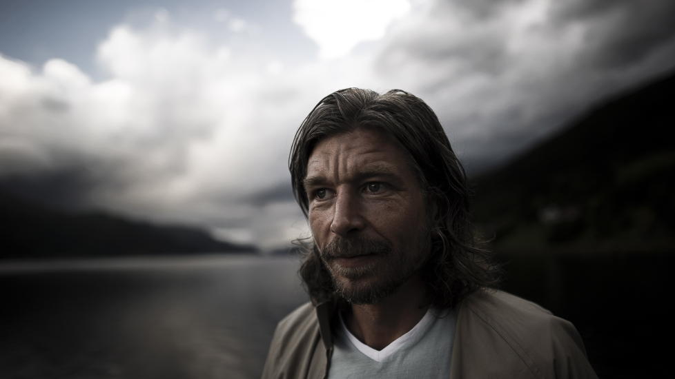 VIL SE BREIVIK:  Forfatter Karl Ove Knausg�rd skriver for The New York Times i forbindelse med 22. juli-rettssaken. Han forteller om et behov for � se gjerningsmannen for � kunne gj�re seg opp en bilde av ham. 
Foto: H�kon Eikesdal