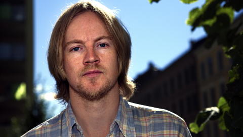 HELDIG: - Jeg har vært absurd heldig og er takknemlig for at jeg kan leve av musikken, sier Øystein Greni. Foto: Anders Grønneberg HELDIG: - Jeg har vært absurd heldig og er takknemlig for at jeg kan leve av musikken, sier Øystein Greni. Foto: Anders Grønneberg