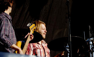 STEPPET INN: Alexander Lindb�ck var gjestrommis i The Jayhawks p� �ya. Foto: Sveinung U. Ystad, Dagbladet