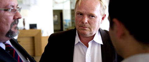 - Helt feil av Carl