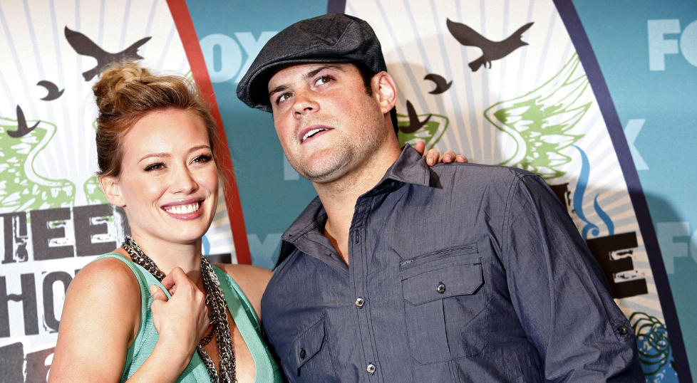 BLIR FORELDRE: �Lizzie McGuire�-stjernen Hilary Duff venter barn med ektemannen Mike Comrie. Foto: Jason Redmond/Reuters/Scanpix