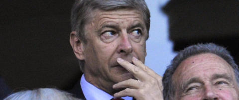 Uefa åpner sak mot Wengers telefonjuks