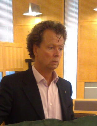 «Som å putte en påfugl inn i et hønsebur»