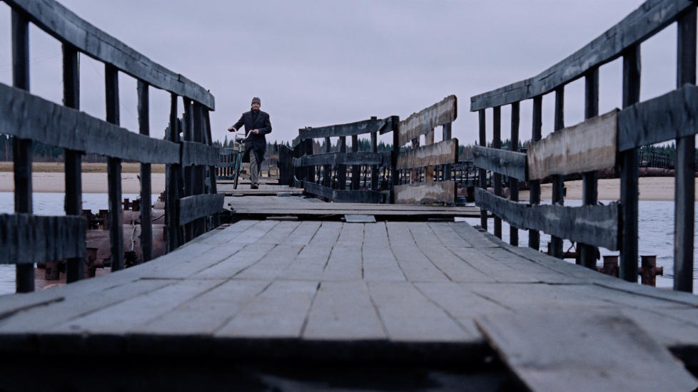 FILMDIKT: �Spurvene� er en meditasjon over ritualer, kj�rligheten, d�den og kulturer som forsvinner.