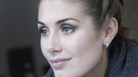 TONE DAMLI AABERGE: Synger ut b�de fine sanger og gullkorn. Foto: Erling H�geland/Dagbladet