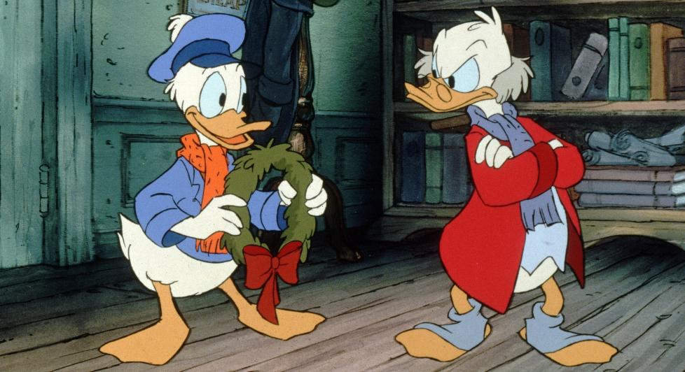 Nyttig l�rdom:  Mange har l�rt mye av � lese Donald, alt fra historie til geografi og litteratur. Her er Donald og Skrue i filmen Mikkes magiske jul. Foto: Stella Pictures