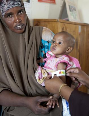 Jenter som Nashad (8 mnd) gir Somalia h�p
