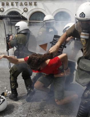 Finland setter Hellas- redningspakken i fare