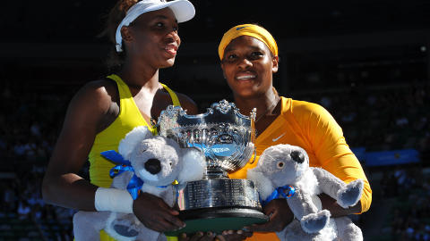 VAR GJESTER: S�strene Venus og Serena Williams. Foto: Stella Pictures