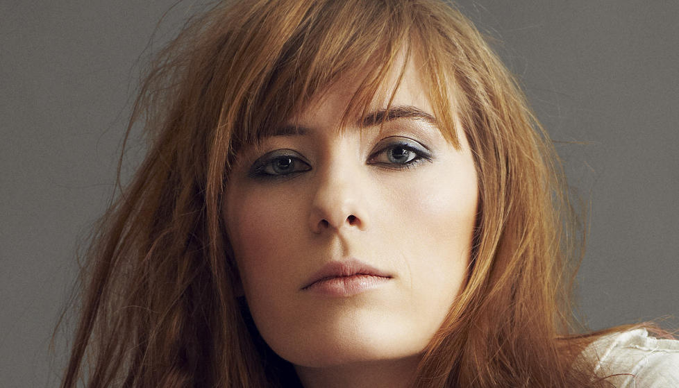 DEBUTERER: Kaja Bremnes (23) - eller Kaia, som hun kaller seg.