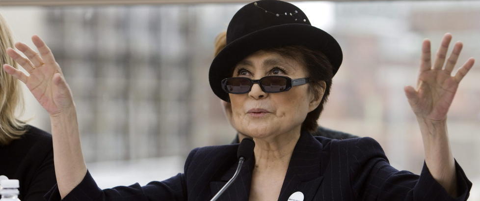 Natt og Dag i tr�bbel med Yoko Ono