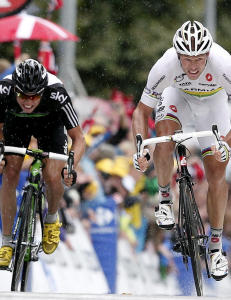 - Sorry, Edvald, men bare Thor b�r v�re kaptein