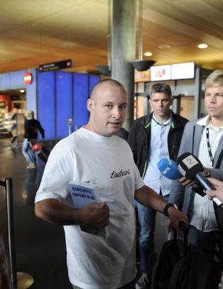 Her lander Breiviks p�st�tte mentor i Norge