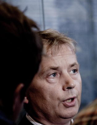 - Ikke brukket ryggen