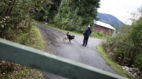  AVSTENGT:  Politet sier det fortsatt er uaktuelt � ha med terrorsiktede opp til g�rden. Foto: Christian Roth Christensen