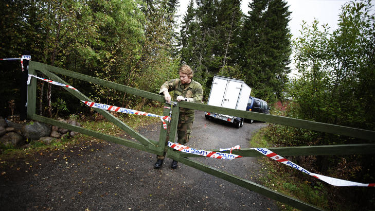  NYE UNDERS�KELSER:  Politiet skal ha en taktisk ransaking som trolig vil p�g� noen dager. Foto: Christian Roth Christensen