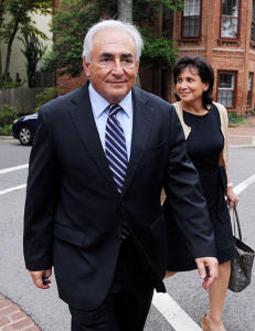 Strauss-Kahn fikk st�ende applaus