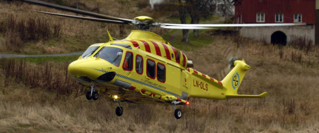 Ambulansehelikopter rammet av laserstr�le