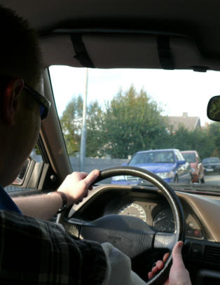 Espen s�kte rushjelp, derfor mister han lappen