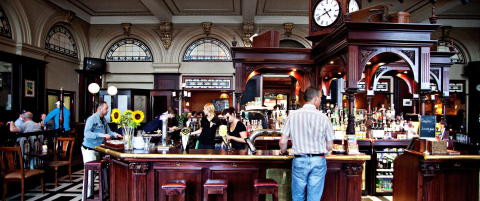 Kristiania Bar og Caf�.