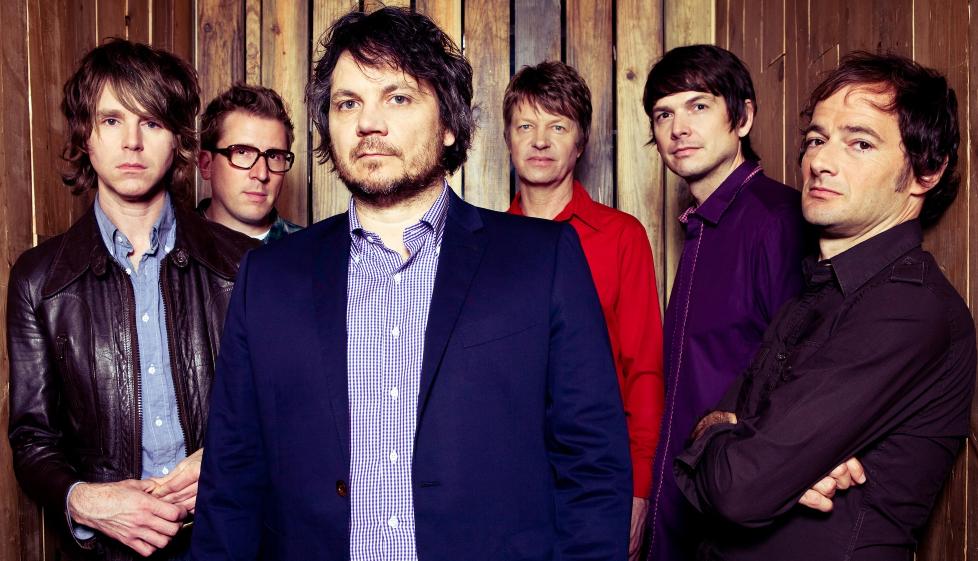 DET KOMPLETTE WILCO-ALBUM: Sjelden har Jeff Tweedy og hans fabelaktige band blandet sine ulike personligheter like s�ml�st og inspirert.