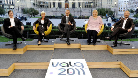  DEBATT:  Erna Solberg (H), Siv Jensen (Frp) og Jens Stoltenberg (Ap) m�ttes i kveld til debatt om helsepolitikk p� TV 2, sammen med B�rd Vegar Solhjell (SV) og ordf�rer i Eid kommune, Alfred Bj�rlo (V).  Foto : John T. Pedersen / Dagbladet