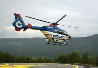 MER TIL ANSKAFFELSE AV HELIKOPTER: 50 millioner kroner mer til � videref�re prosessen for anskaffelsen av nye redningshelikoptre. Foto: Fridgeir Walderhaug.