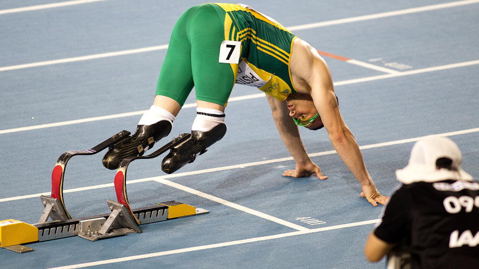 HISTORISK: Oscar Pistorius ble den f�rste funksjonshemmede som deltok i et friidrettsmesterskap for funksjonsfriske. N� f�ler han seg forulempet av BBC. Foto: Bj�rn Langsem  / Dagbladet.
